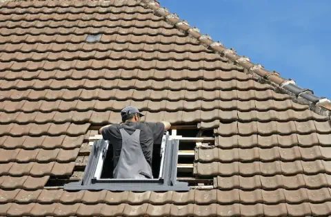 Pose de velux - Sainte-Gemme
